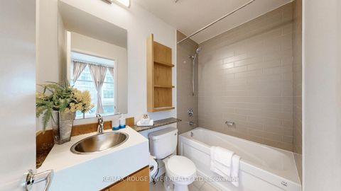 Photo 17 at M03 - 9 Spadina Avenue, Waterfront Communities C1, Toronto