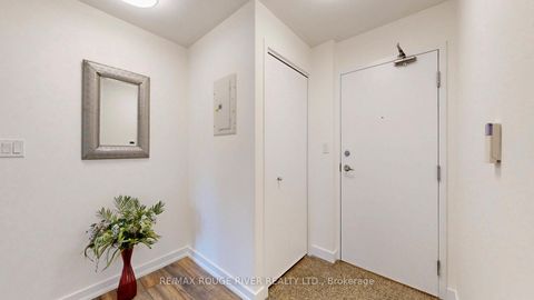 Photo 22 at M03 - 9 Spadina Avenue, Waterfront Communities C1, Toronto