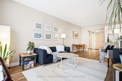 Photo 4 at 611 - 5 Concorde Place, Don Mills, Toronto