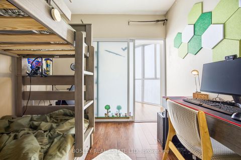 Photo 23 at 611 - 5 Concorde Place, Don Mills, Toronto