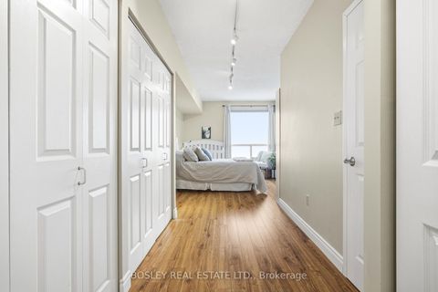 Photo 36 at 611 - 5 Concorde Place, Don Mills, Toronto