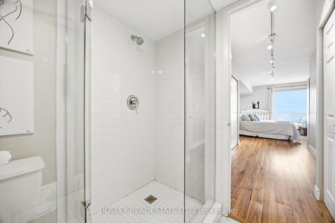 Photo 37 at 611 - 5 Concorde Place, Don Mills, Toronto