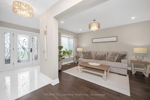 Photo 6 at 357 Nahani Way, Hurontario, Mississauga