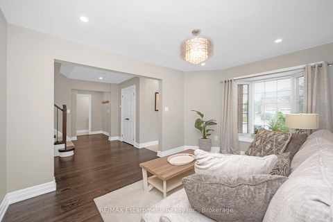 Photo 7 at 357 Nahani Way, Hurontario, Mississauga