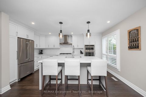 Photo 19 at 357 Nahani Way, Hurontario, Mississauga