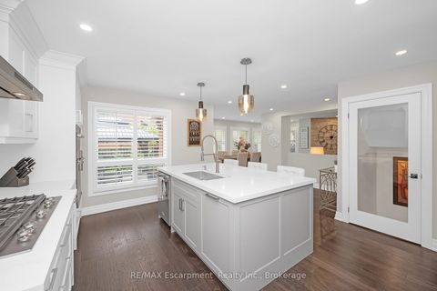 Photo 21 at 357 Nahani Way, Hurontario, Mississauga