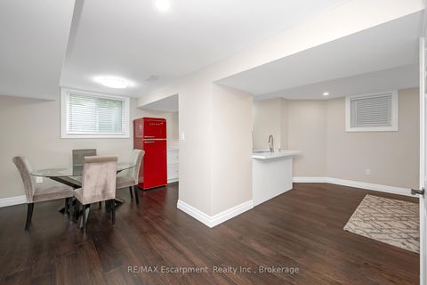 Photo 36 at 357 Nahani Way, Hurontario, Mississauga