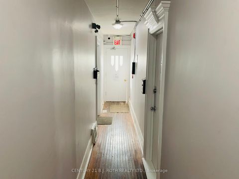 Photo 6 at 156 Dunlop Street W, City Centre, Barrie