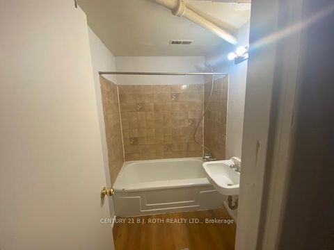 Photo 22 at 156 Dunlop Street W, City Centre, Barrie