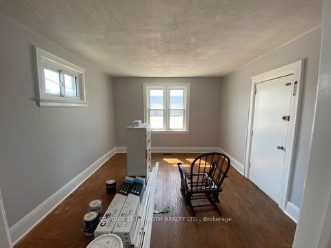 Photo 28 at 156 Dunlop Street W, City Centre, Barrie