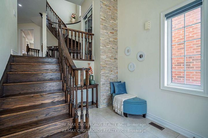 Photo 5 at 119 Russell Creek Drive, Wellington North, Brampton