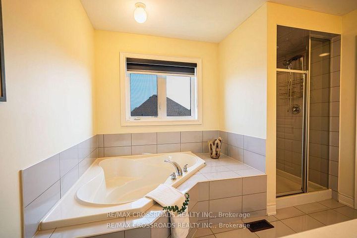 Photo 28 at 119 Russell Creek Drive, Wellington North, Brampton