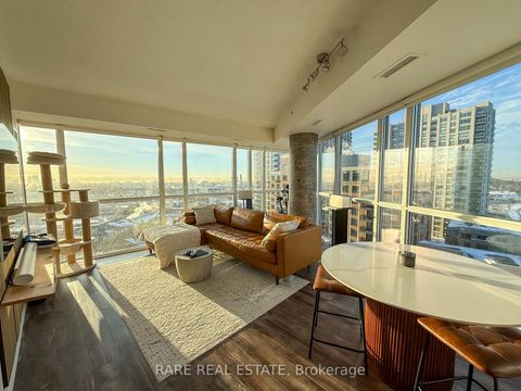 Photo 2 at 1009 - 5101 Dundas Street W, City Centre West, Toronto