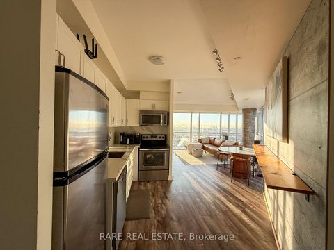 Photo 4 at 1009 - 5101 Dundas Street W, City Centre West, Toronto