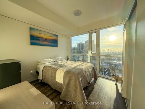 Photo 7 at 1009 - 5101 Dundas Street W, City Centre West, Toronto