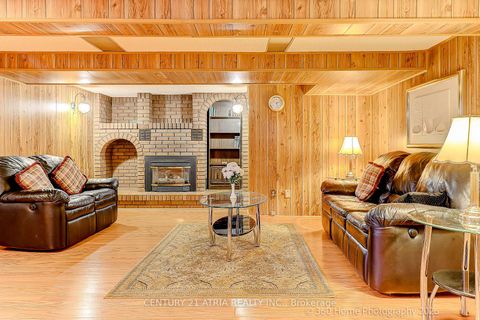 Photo 14 at 23 Tumpane Street, CFB, Toronto