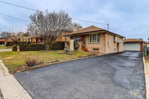 Photo 21 at 23 Tumpane Street, CFB, Toronto