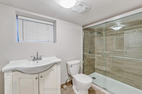 Photo 31 at 667 Ossington Avenue, Little Italy, Toronto