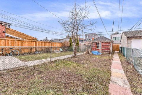 Photo 36 at 667 Ossington Avenue, Little Italy, Toronto