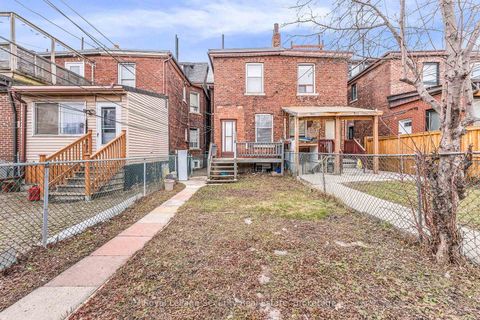 Photo 40 at 667 Ossington Avenue, Little Italy, Toronto