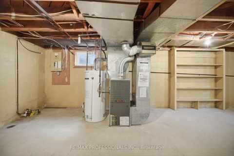 Photo 26 at 1 Loyalist Road, Kingsway South, Toronto