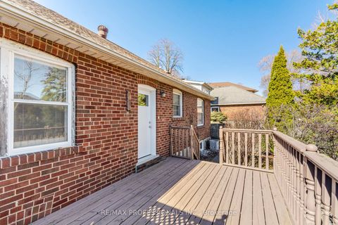 Photo 29 at 1 Loyalist Road, Kingsway South, Toronto