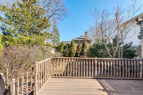 Photo 31 at 1 Loyalist Road, Kingsway South, Toronto