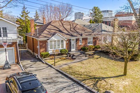 Photo 41 at 1 Loyalist Road, Kingsway South, Toronto