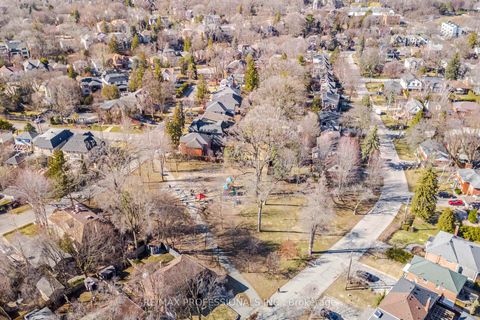 Photo 45 at 1 Loyalist Road, Kingsway South, Toronto