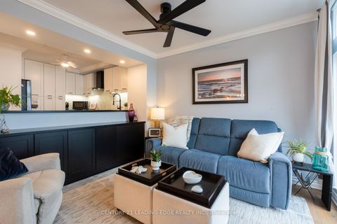 Photo 5 at 9 - 9 Davy Point Circle, Historic Lakeshore Communities, Georgina