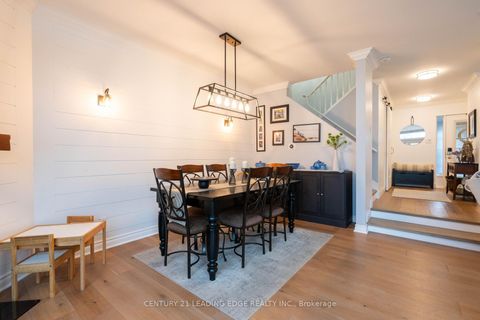 Photo 8 at 9 - 9 Davy Point Circle, Historic Lakeshore Communities, Georgina