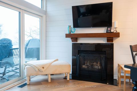 Photo 9 at 9 - 9 Davy Point Circle, Historic Lakeshore Communities, Georgina