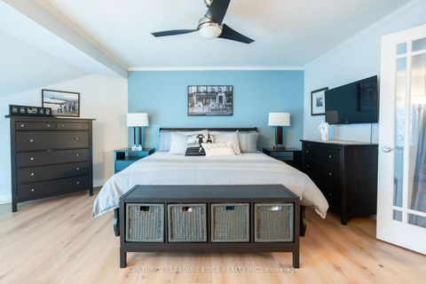 Photo 19 at 9 - 9 Davy Point Circle, Historic Lakeshore Communities, Georgina