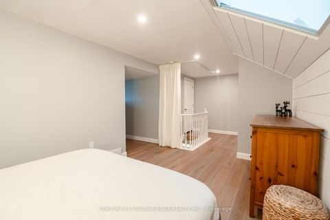 Photo 24 at 9 - 9 Davy Point Circle, Historic Lakeshore Communities, Georgina