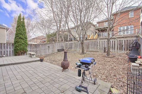 Photo 47 at 54 Woodbury Crescent, Summerhill Estates, Newmarket