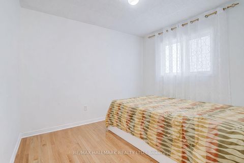 Photo 23 at 55 Ted Wray Circle, CFB, Toronto