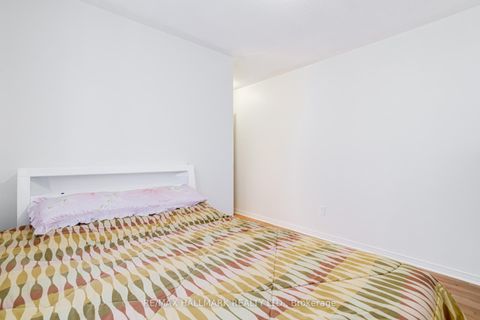 Photo 24 at 55 Ted Wray Circle, CFB, Toronto