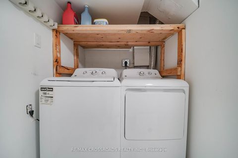 Photo 26 at 8 Topaz Gate, Steeles, Toronto