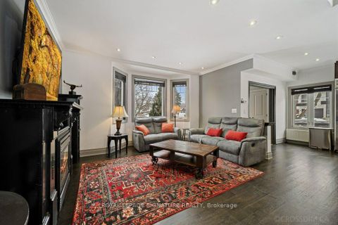 Photo 6 at 12 Willowhurst Crescent, Maryvale, Toronto