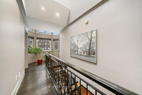 Photo 15 at 12 Willowhurst Crescent, Maryvale, Toronto