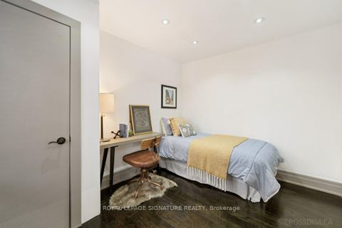 Photo 24 at 12 Willowhurst Crescent, Maryvale, Toronto