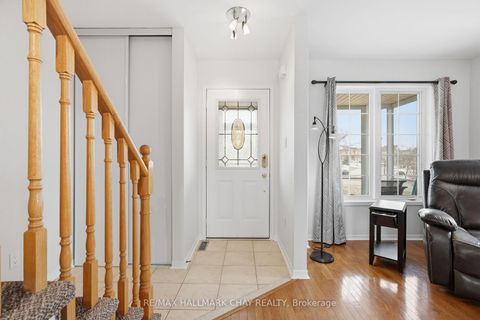 Photo 5 at 127 Trevino Circle, East Bayfield, Barrie