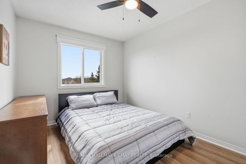 Photo 19 at 127 Trevino Circle, East Bayfield, Barrie