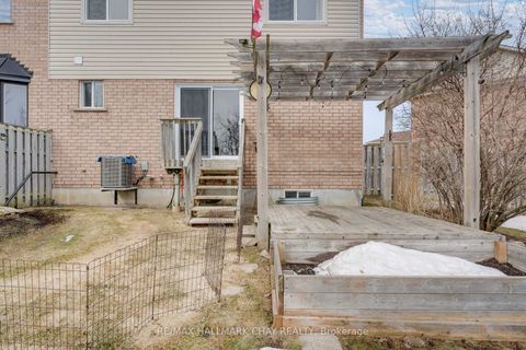 Photo 21 at 127 Trevino Circle, East Bayfield, Barrie