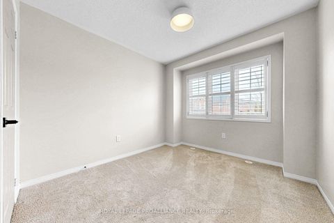 Photo 18 at 58 Coleridge Drive, Summerhill Estates, Newmarket