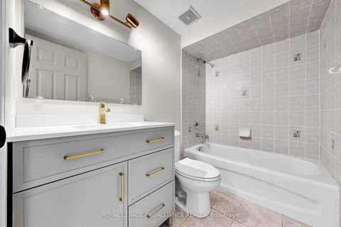 Photo 33 at 58 Coleridge Drive, Summerhill Estates, Newmarket