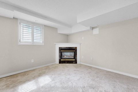 Photo 36 at 58 Coleridge Drive, Summerhill Estates, Newmarket