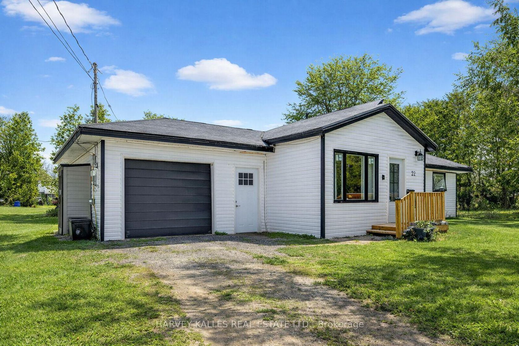 22 Second Street, Pefferlaw, Georgina photo 6