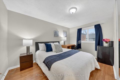 Photo 23 at 56 - 2 Dailing Gate, Malvern, Toronto