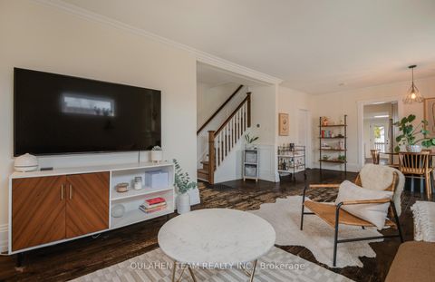 Photo 5 at 389 Ontario Street, Central Newmarket, Newmarket